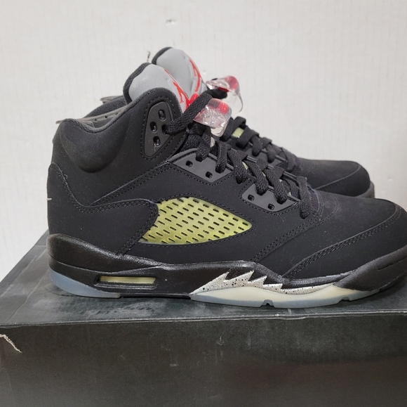 jordan 5 metallic 2000